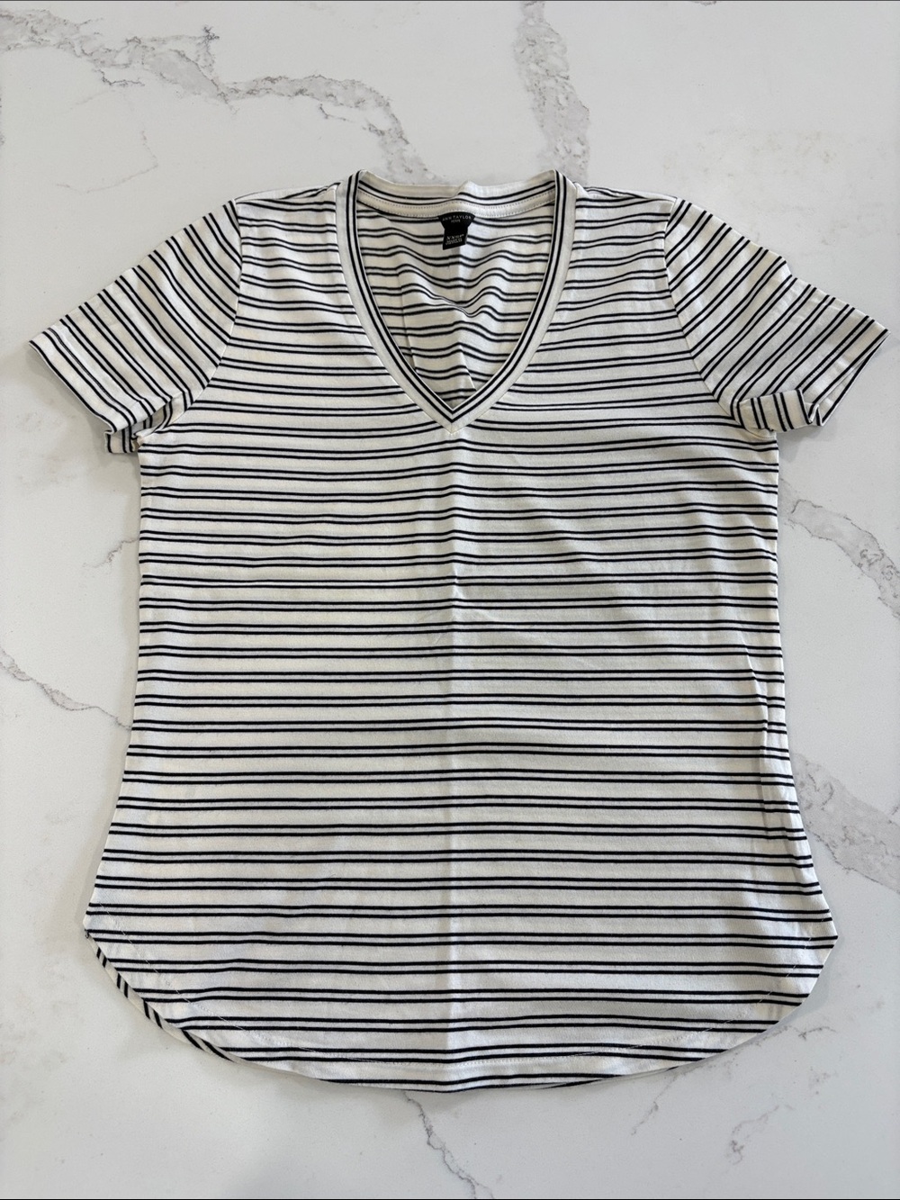 Ann Taylor Navy Blue & White Striped V-Neck Short Sleeve Top Size XXS Petite